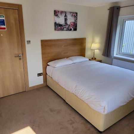Homefield Lodge Londra Dış mekan fotoğraf