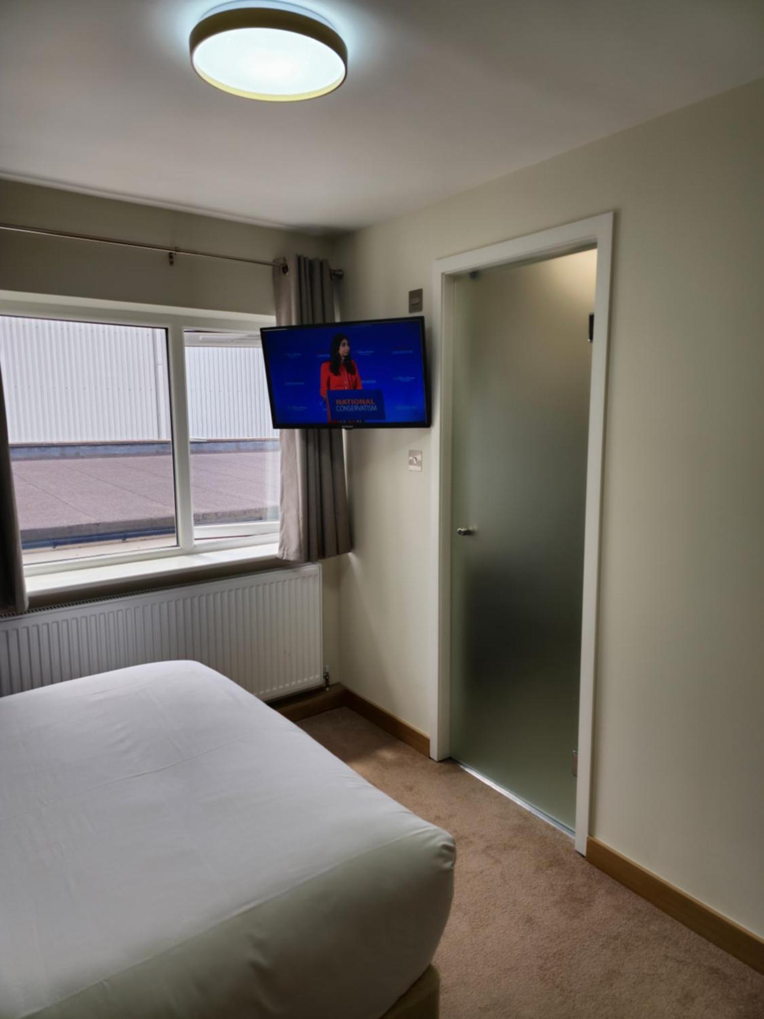 Homefield Lodge Londra Dış mekan fotoğraf
