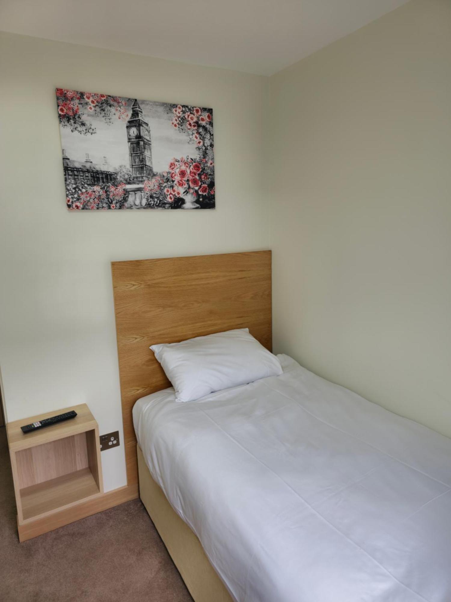 Homefield Lodge Londra Dış mekan fotoğraf