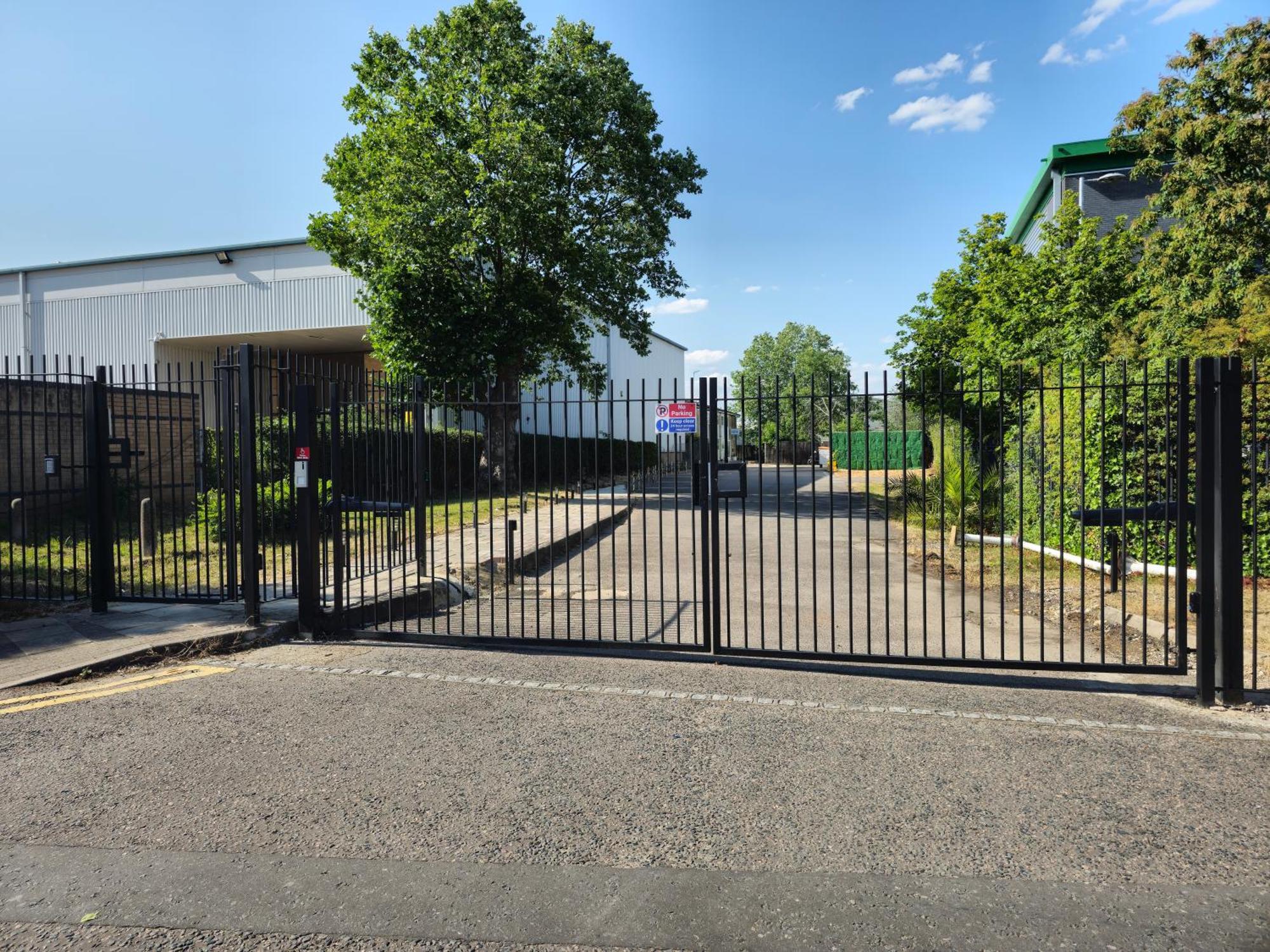 Homefield Lodge Londra Dış mekan fotoğraf